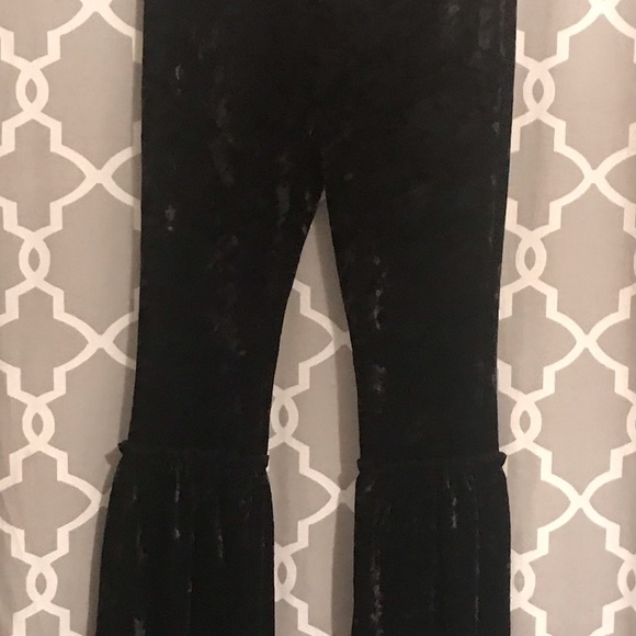 Art Class Black Velvet Flared Leg Fashion Pants - Picture 4 of 8